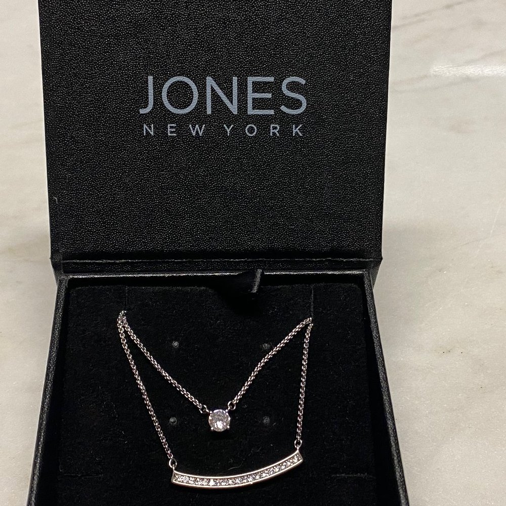 Jones New York double necklace in gift box NWT